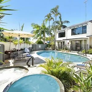 4* Курортный комплекс Noosa Place